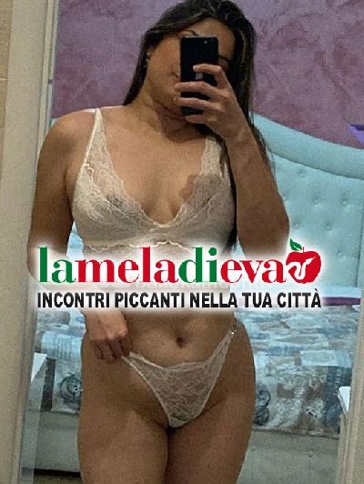 PADRONA SEVERA , RAGAZZA NINFOMANE FOTO ...