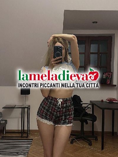 Ragazza universitaria 21 anni , faccio v...