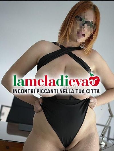 MARIANNA BELLA MASSAGGIATRICE A MOLFETTA...