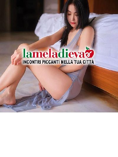 🫦NUOVA RAGAZZA ORIENTALE PICCOLINA TR...