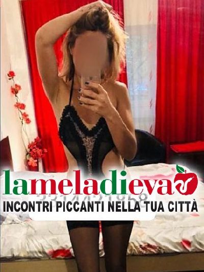 RAGAZZA ITALIANA DOLCE E VOGLIOSA BOCCA ...