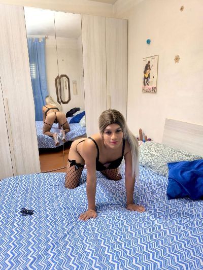 Camilla 23 anni