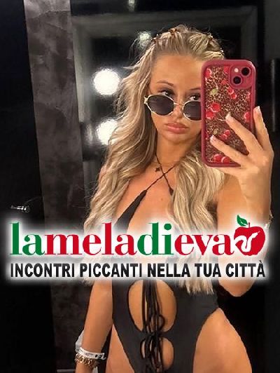 claudia bellissima ragazza italiana😋...