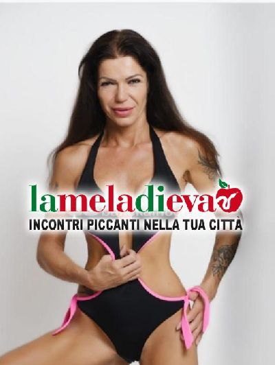 Sandra, una donna Italiana dal fascino i...