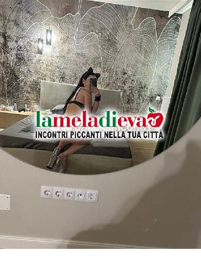 🔴NUOVA RAGAZZA ORIENTALE👉20 ANNI -...