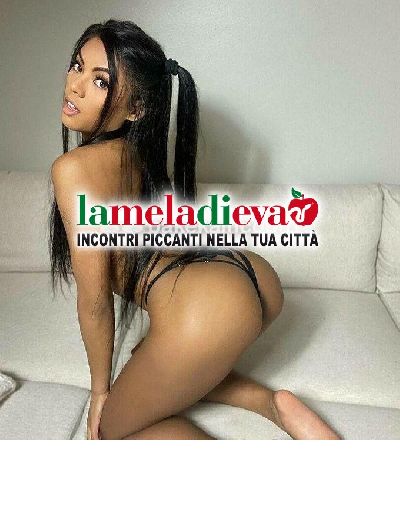 New New app arrivata una bella bambola t...