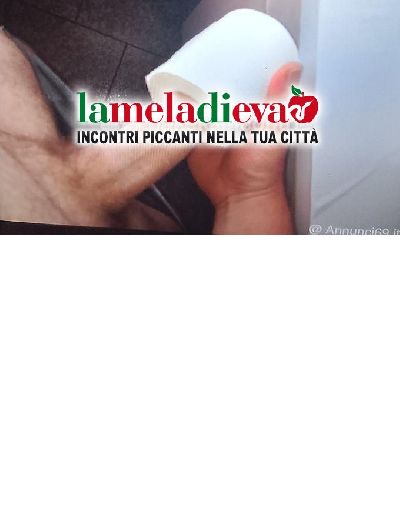 GIOVANE COPPIA ITALIANA SCAMBISTA CERCHI...