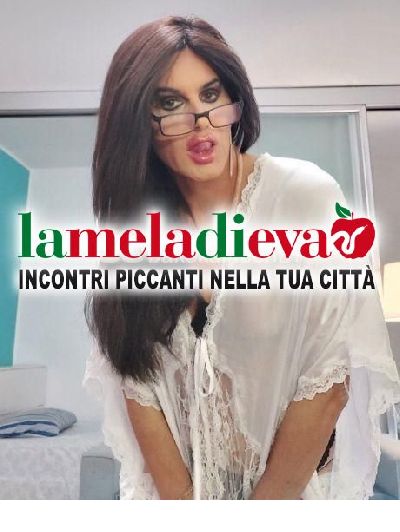 GRATIS BELLA TRAV FEMMINILE OSPITA TARDO...