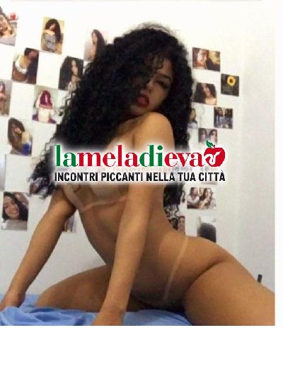 NUOVA ARRIVATA 🍑🔥STRAFIGA🌷SNELL...