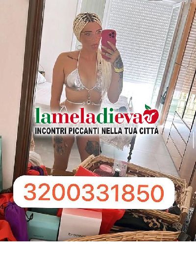 SOLO VIDEOCHIAMATA O CHAT EROTICA
ILENIA...