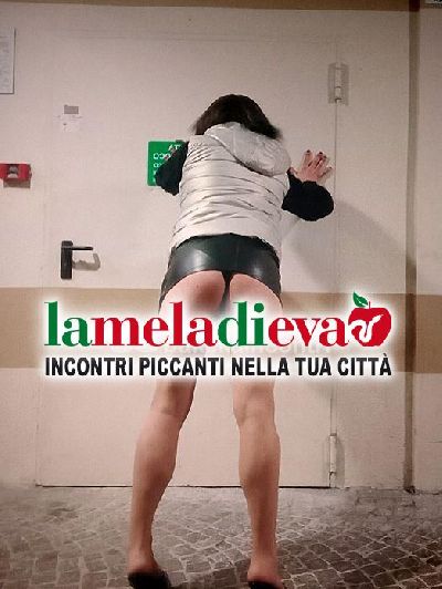 KRISTEL SEXY TRAV italiana...