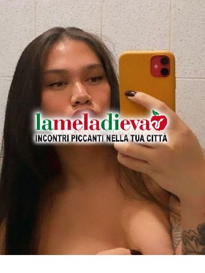 LA VOSTRA PREFERITA LADYBOY TUTTA NATURA...