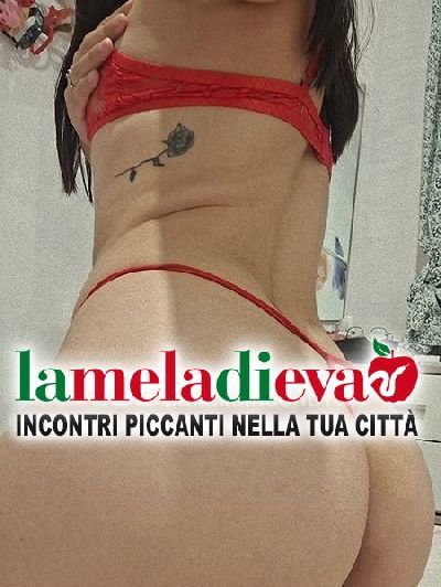 GIOVANE LATINA...