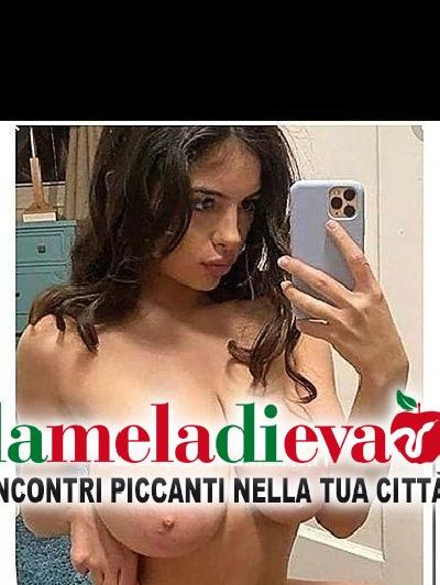 ! FRANCESCA 22 ANNI, ... LA PIÙ PORCA D...