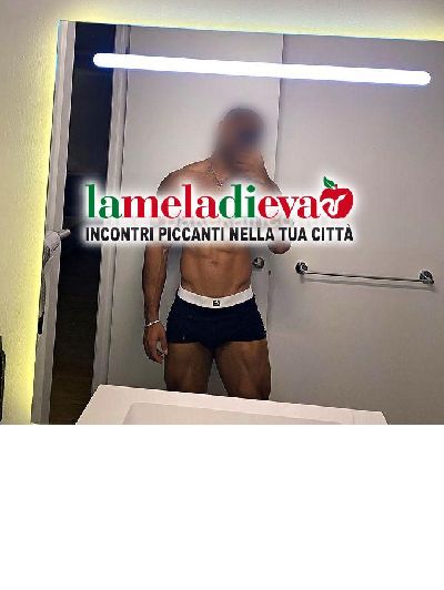 NICOLAS È A TUA DISPOSIZIONE 🫡 . 

D...