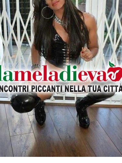 BELLISSIMA TRANS, SEXY PADRONA CON BEL G...
