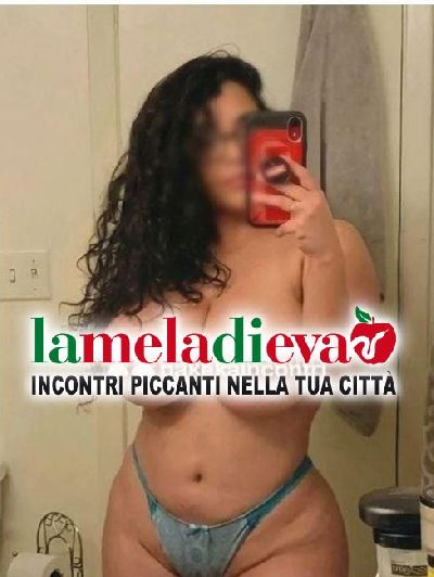 SOLO POCHI GIORNI SEXY RAGAZZA COMPLETIS...