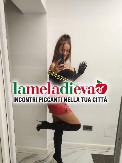 🍓🍓VANESSA BAMBOLINA DI 25 ANNI FIS...