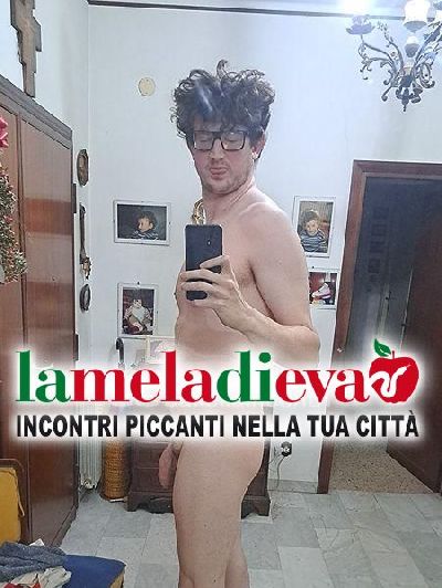 RAGAZZO VOGLIOSO DI CREMA...