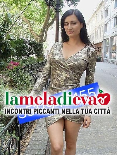 DONNA MILF  FIGA LATO B POMPINO DOLCE RA...