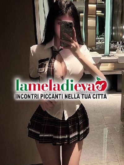 💚😝🍒PICCOLINA 21 anniTROIETTA AD...