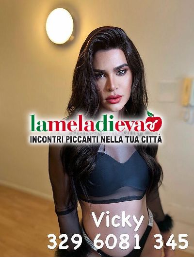 Vicky top trans attiva e passiva complet...