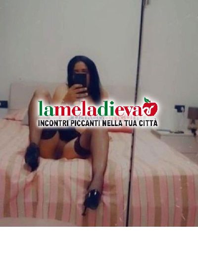 APP, ARRIVATA😋😋😋DONNA TETTONA 1...