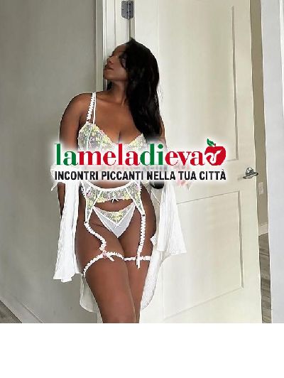 Jazmin appena arrivata 24 su 24 🍒 ...