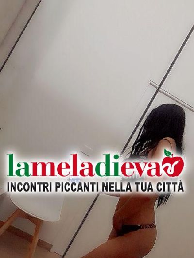 RAMONA APPENA ARRIVATA PER POCHI GIORNI...