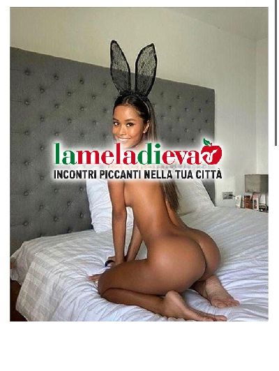 APPENA ARRIVATA BELLISSIMA GIOVANE FOTO ...