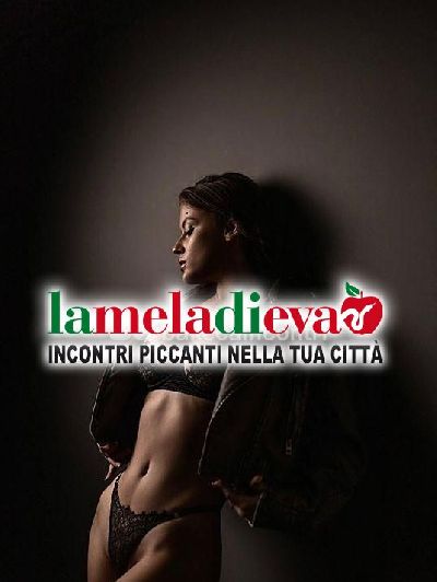 A CREMA. . . . VERO GIOIELLO UNGHERESE!!...