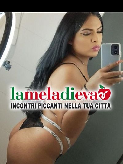 XIOAMARA BELLA TRANS CON TANTA CREMINA A...