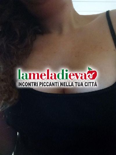 CHAT EROTICHE CON INVIO DI FOTO VIDEO E ...