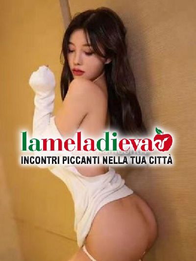 ...... BELLISSIMA RAGAZZA ORIENTALE SENS...