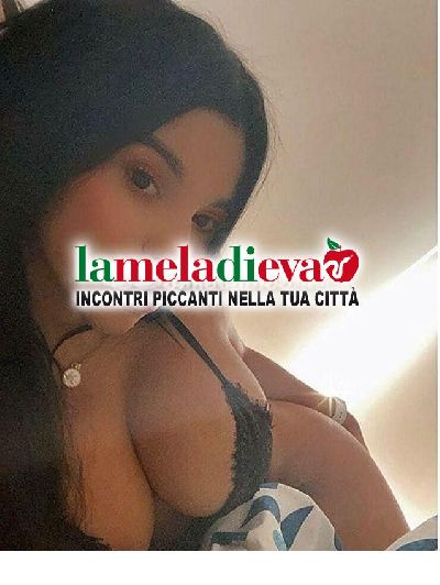 Valentina APPENA ARRIVATA BOCCA DI FUOCO...