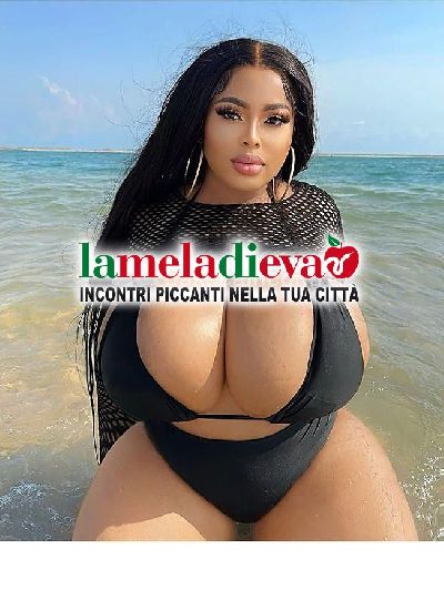 AMBAR --PRIMA VOLTA COSSATO!! 9 DI TETTE...