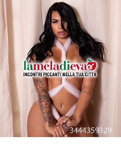 Nuova bambolina Anitta Sexy, foto reali ...