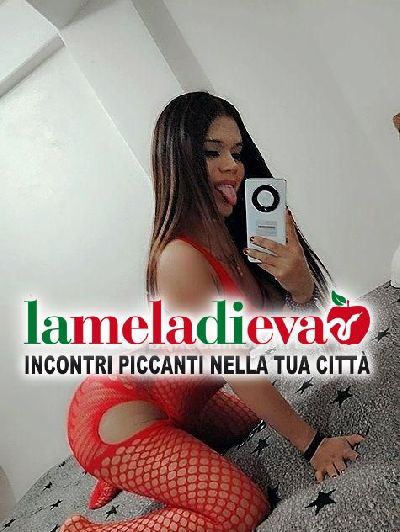 ANDREA, BAMBOLA VERA, COME UN CORPO 😈...