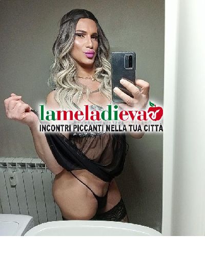 TRAVESTITA ITALIANA...